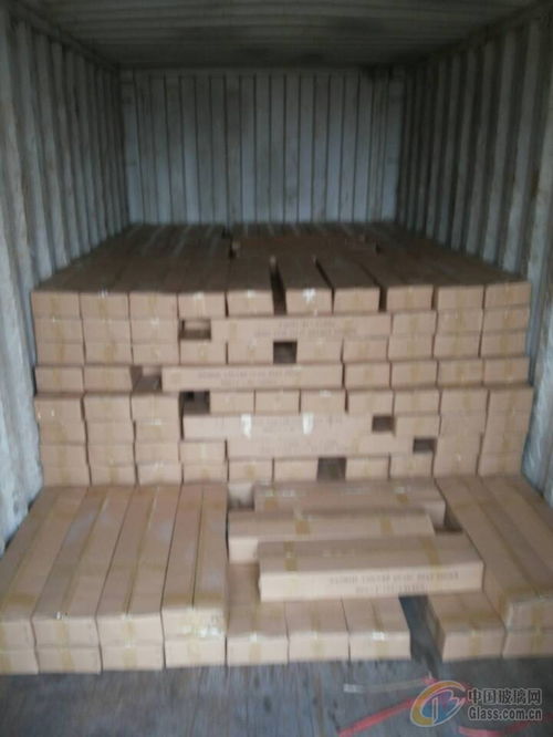 沙河市思博玻璃制品加工廠 中空、壓花與蒙砂玻璃在門窗制造中的創(chuàng)新應(yīng)用
